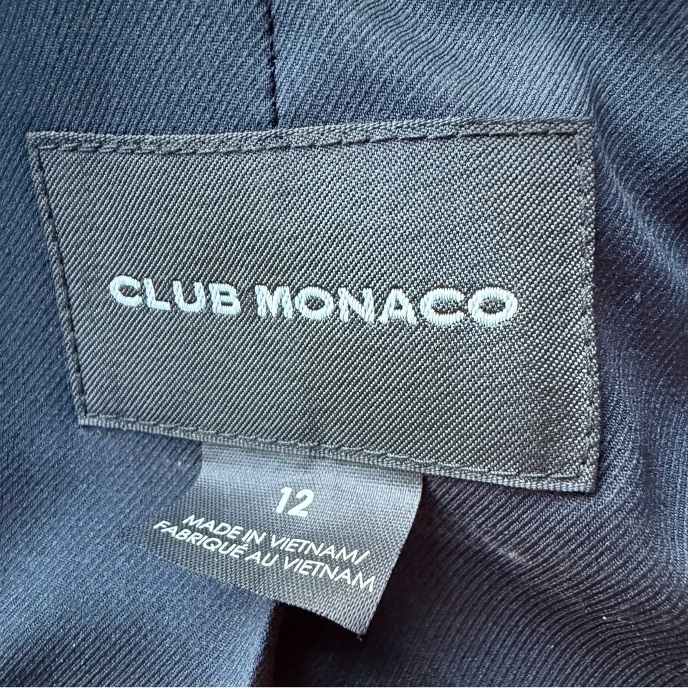Club Monaco Navy Textured Tailored Jacket with Flared Cuffs | Size 12 - Picture 4 of 4